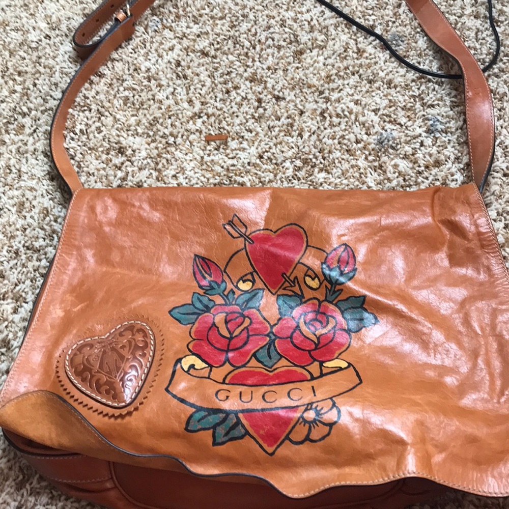 Gucci purse